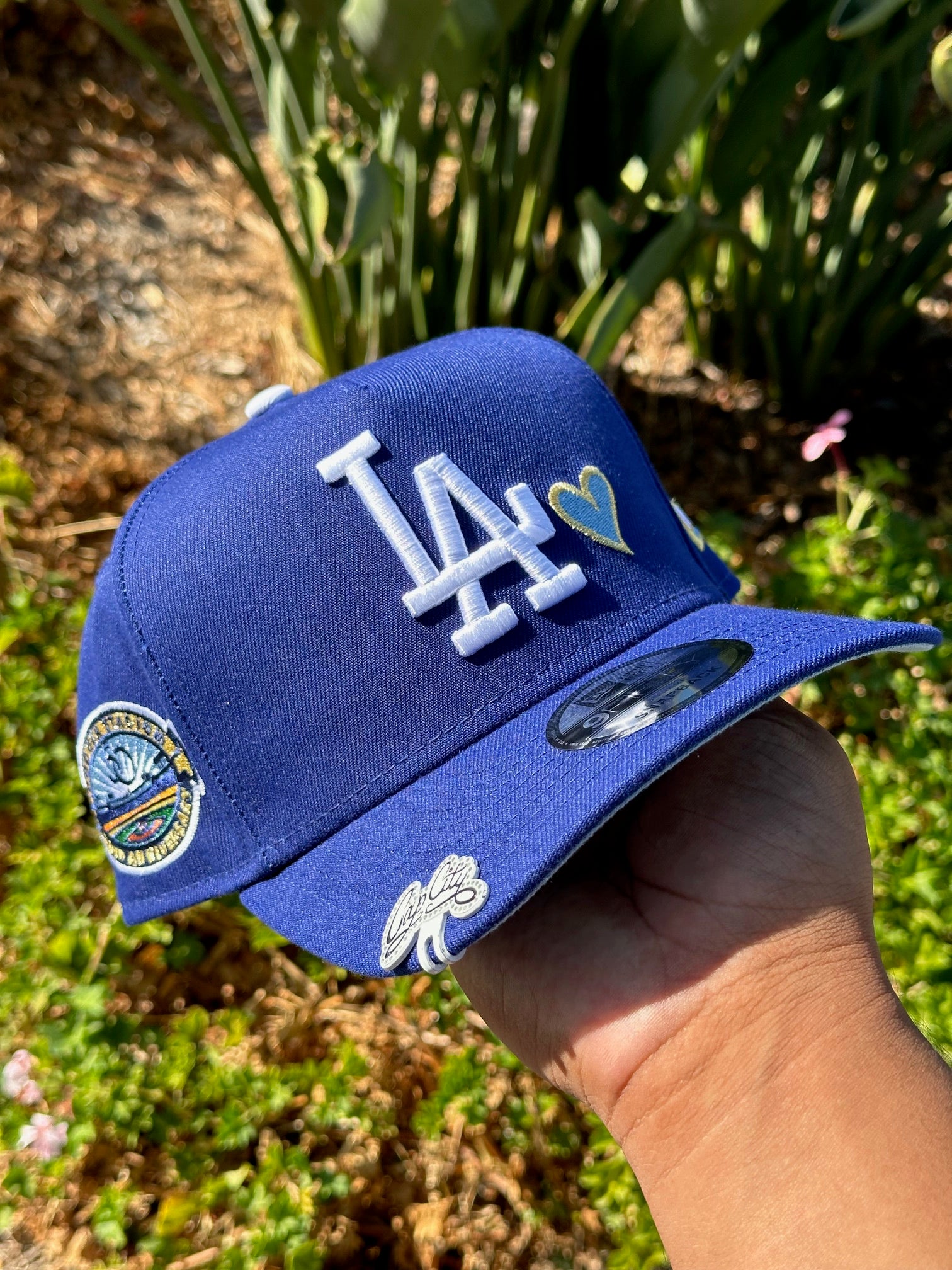 NEW ERA EXCLUSIVE 9FIFTY A-FRAME BLUE LOS ANGELES DODGERS W/ ICY HEART + 50TH ANNIVERSARY SIDE PATCH