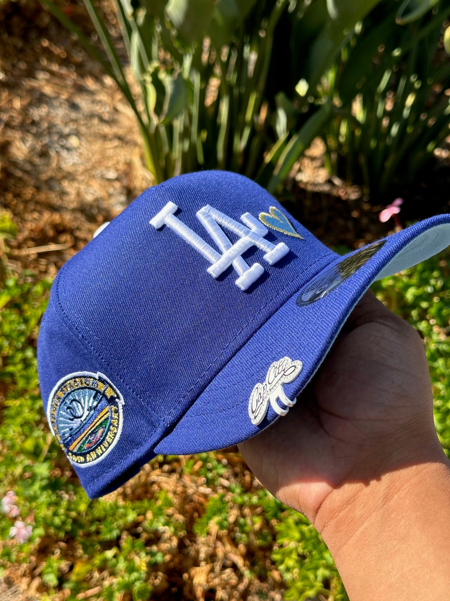 NEW ERA EXCLUSIVE 9FIFTY A-FRAME BLUE LOS ANGELES DODGERS W/ ICY HEART + 50TH ANNIVERSARY SIDE PATCH