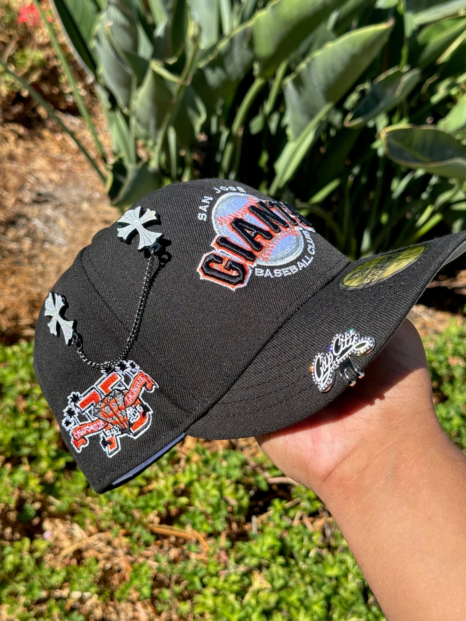 NEW ERA EXCLUSIVE 59FIFTY BLACK SAN JOSE GIANTS SCRIPT W/ 75TH ANNIVERSARY SIDE PATCH