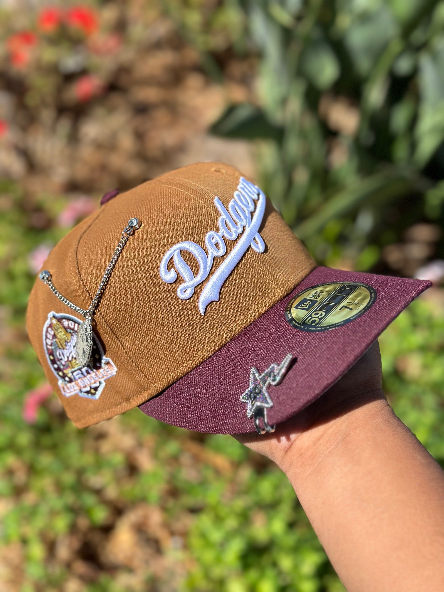 NEW ERA EXCLUSIVE 59FIFTY DARK KHAKI/MAROON RED LOS ANGELES DODGERS W/ 60TH ANNIVERSARY SIDE PATCH