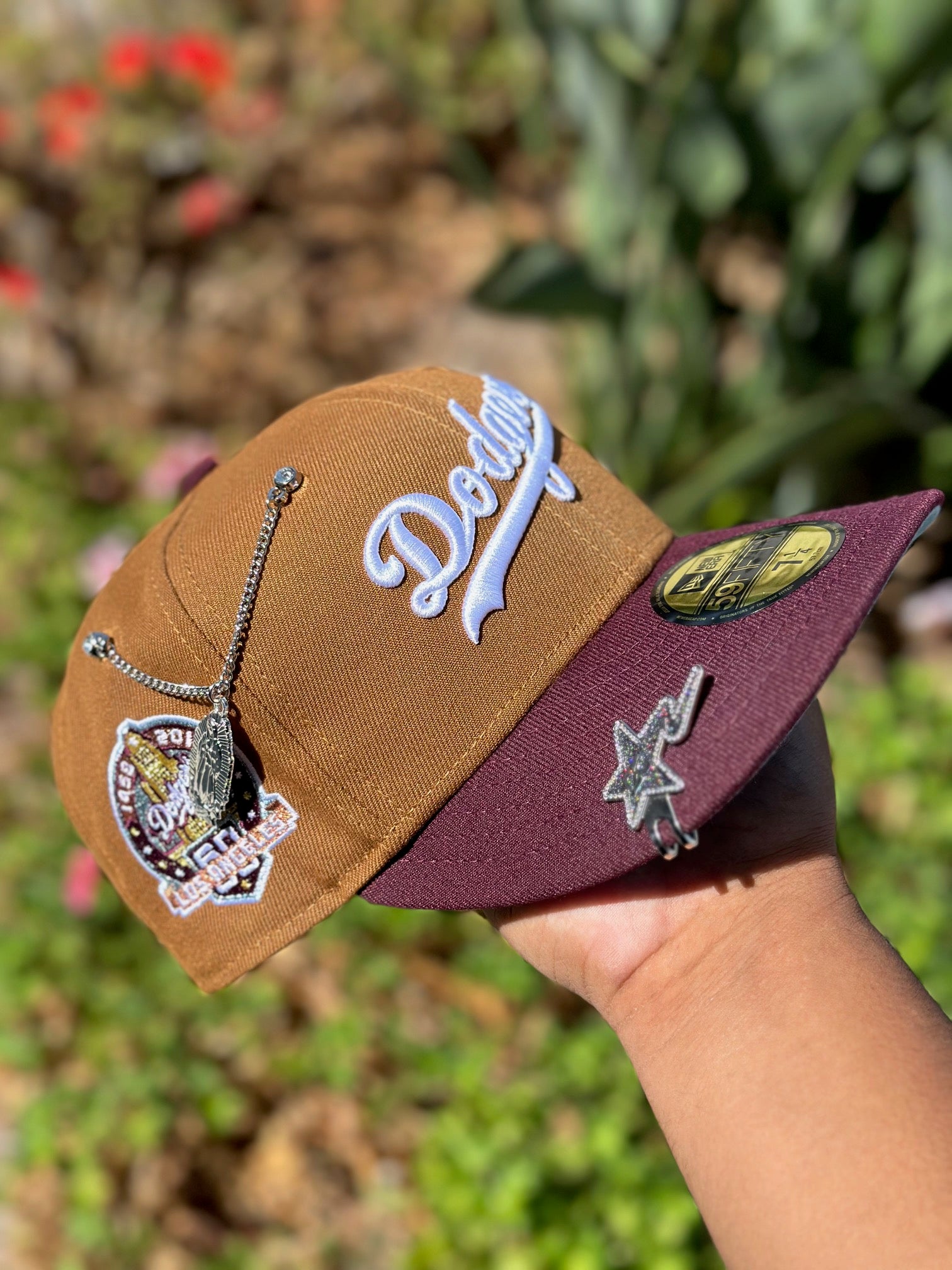 NEW ERA EXCLUSIVE 59FIFTY DARK KHAKI/MAROON RED LOS ANGELES DODGERS W/ 60TH ANNIVERSARY SIDE PATCH