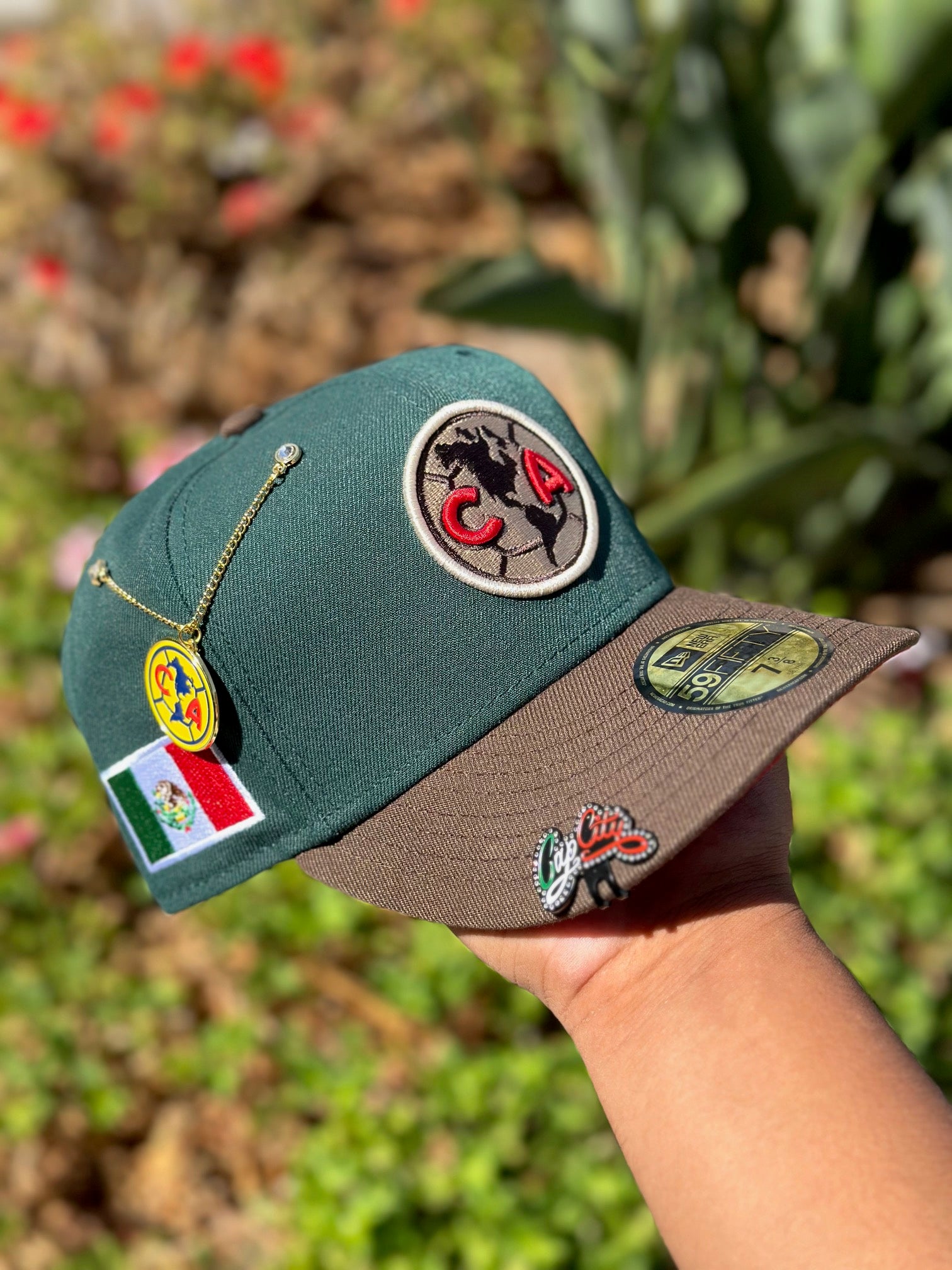 NEW ERA EXCLUSIVE 59FIFTY EMERALD GREEN/WALNUT"CLUB AMERICA" W/ MEXICO FLAG SIDE PATCH