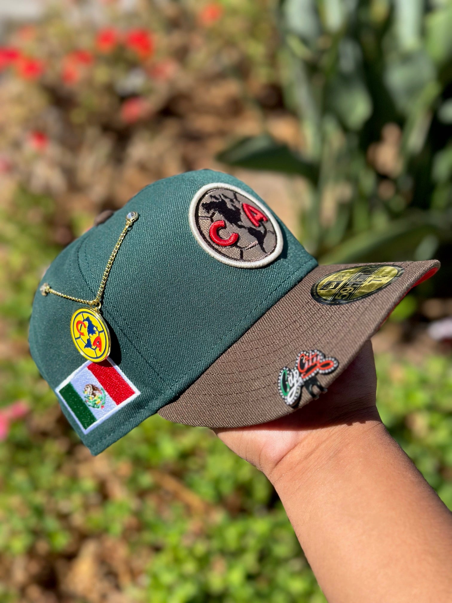 NEW ERA EXCLUSIVE 59FIFTY EMERALD GREEN/WALNUT"CLUB AMERICA" W/ MEXICO FLAG SIDE PATCH