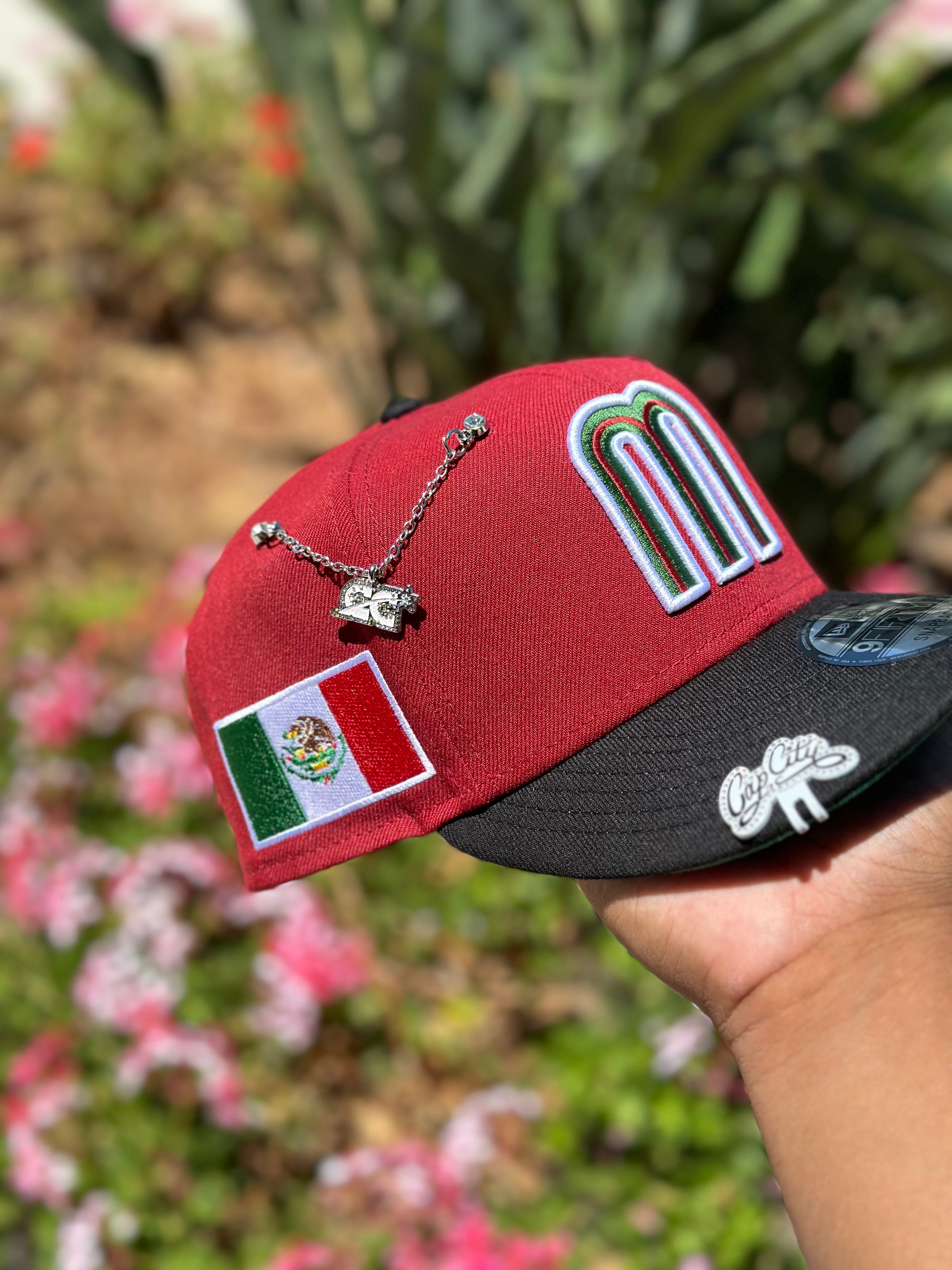 NEW ERA EXCLUSIVE 9FIFTY MAROON/BLACK MEXICO SNAPBACK W/ MEXICO FLAG SIDE PATCH