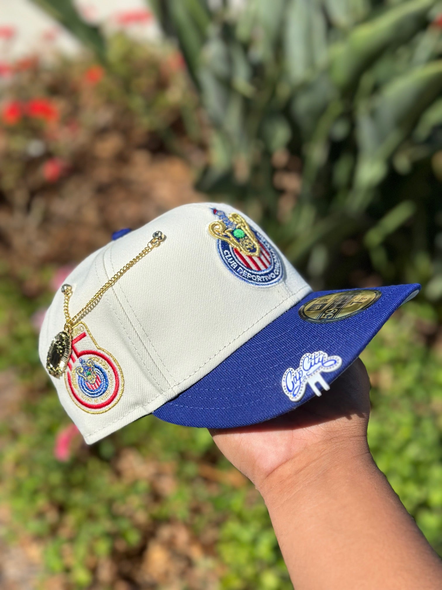 NEW ERA EXCLUSIVE 59FIFTY CHROME WHITE/BLUE "CHIVAS DE GUADALAJARA" W/ 115TH ANNIVERSARY SIDE PATCH