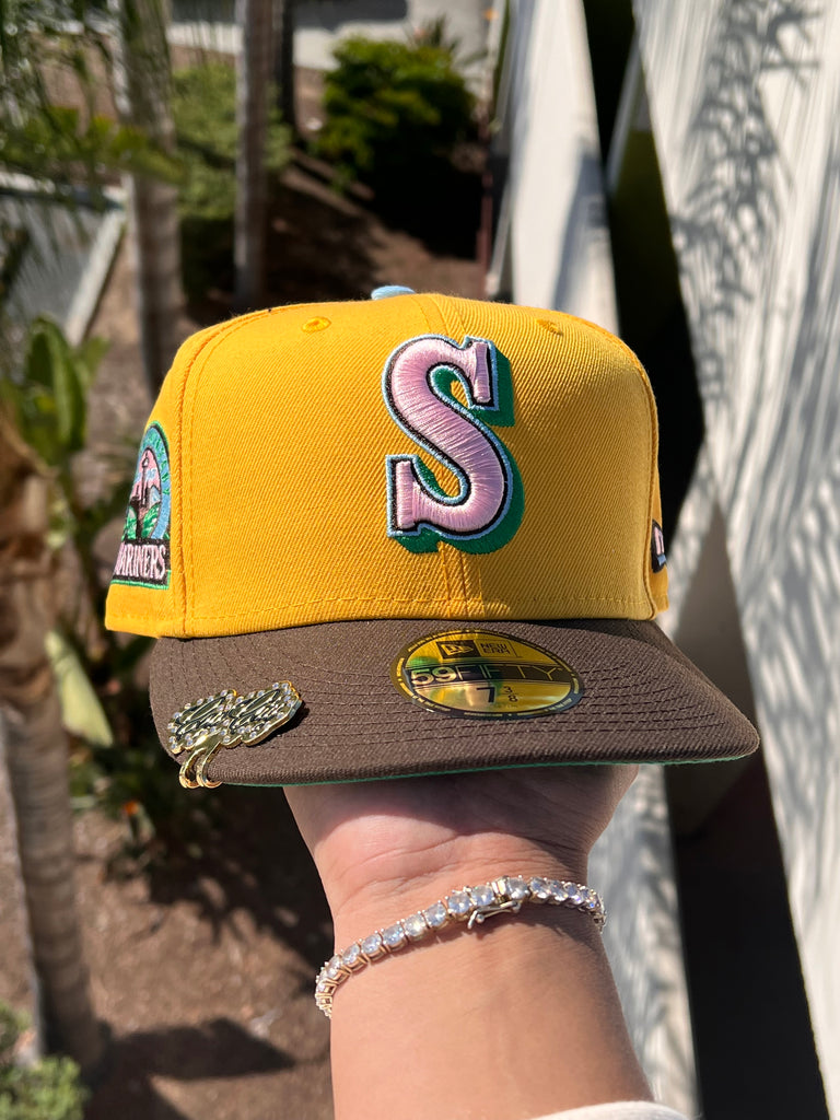 Seattle Mariners New Era Tilted Compass No Patch Vega Gold/Rifle Green With  Pink Bottom 59FIFTY Fitted Hat